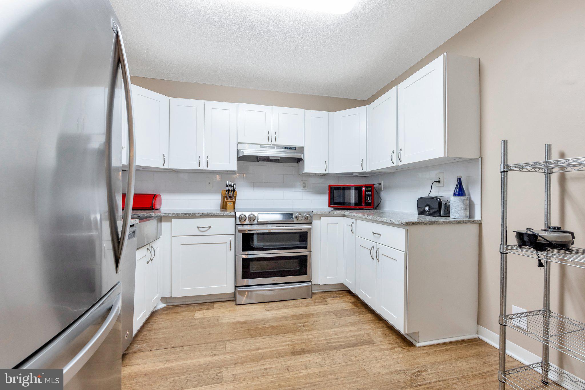 307 YOAKUM PARKWAY 302