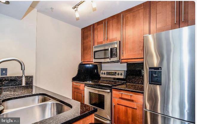 1524 LINCOLN WAY 412