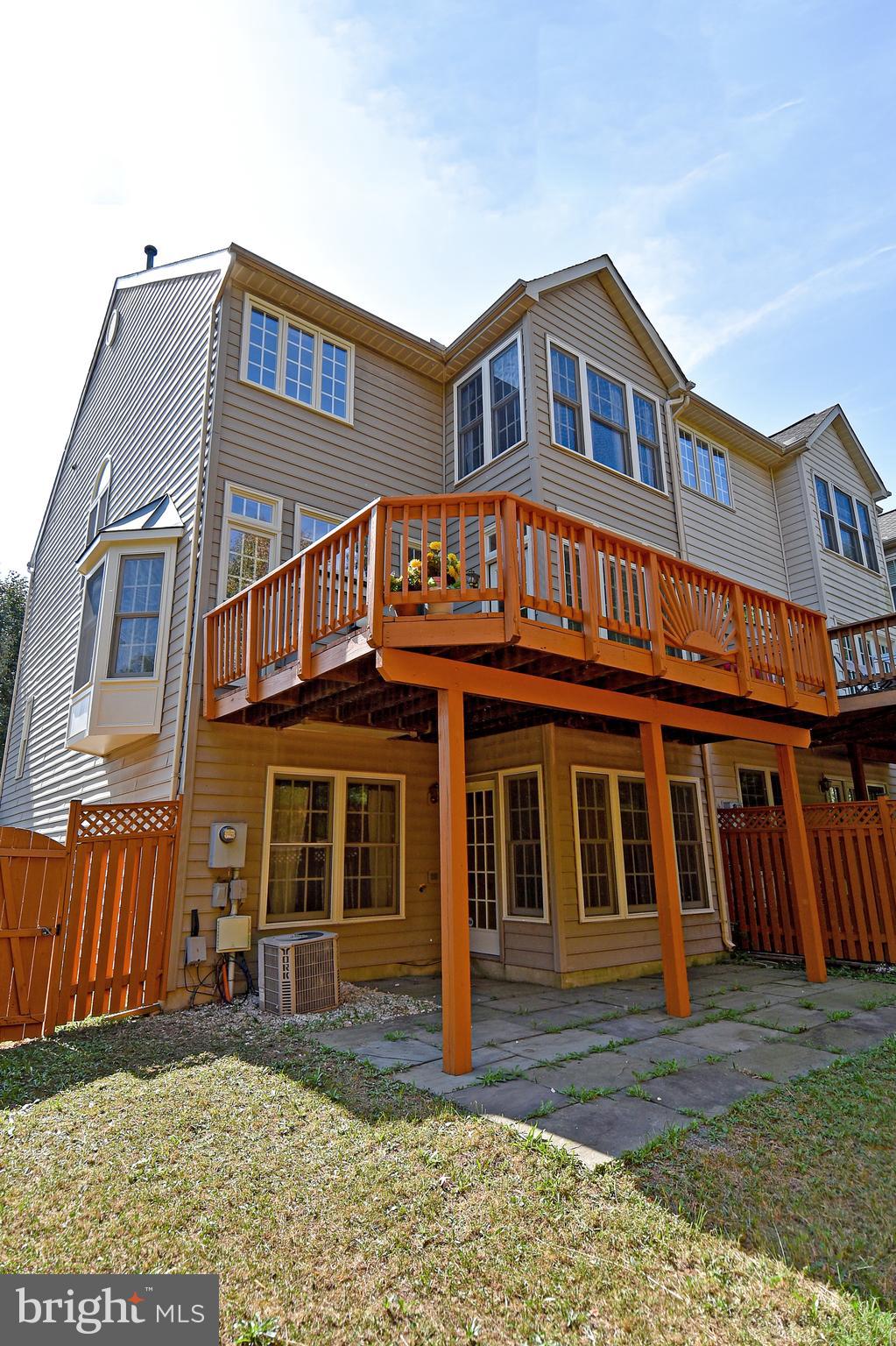 8520 HARVEST OAK DRIVE