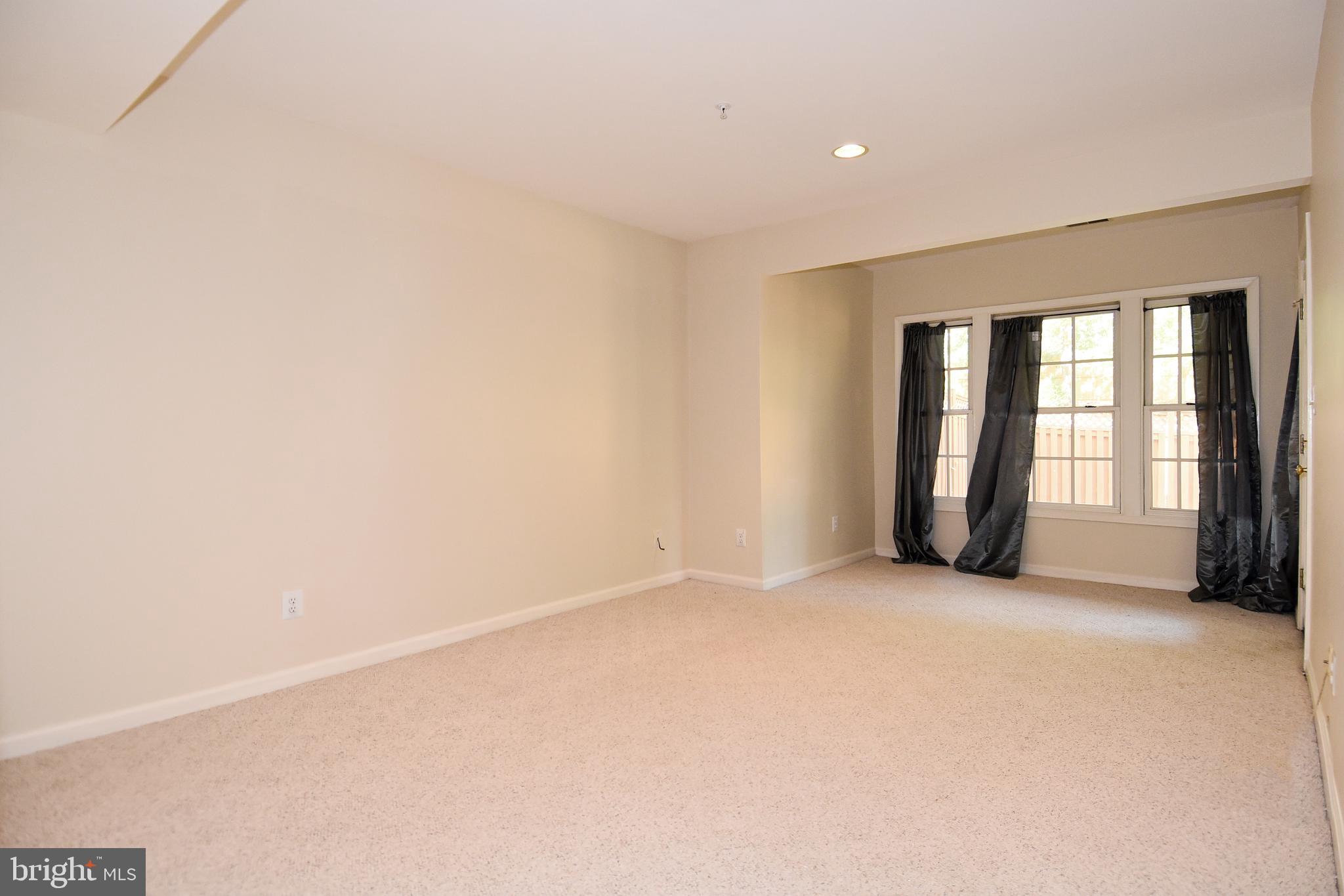 8520 HARVEST OAK DRIVE