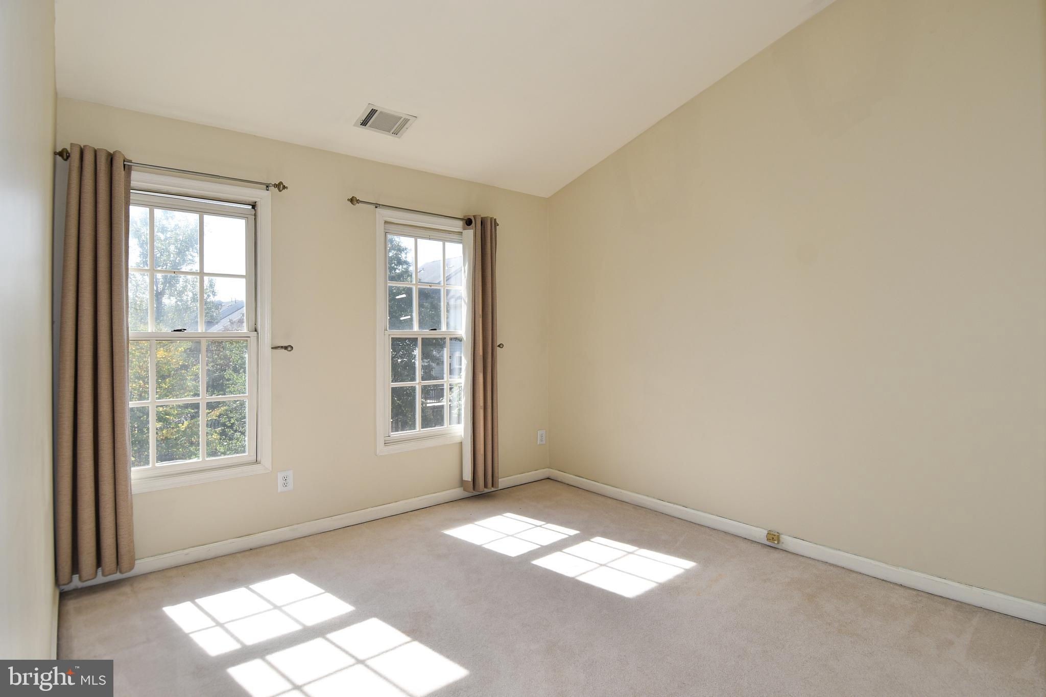 8520 HARVEST OAK DRIVE