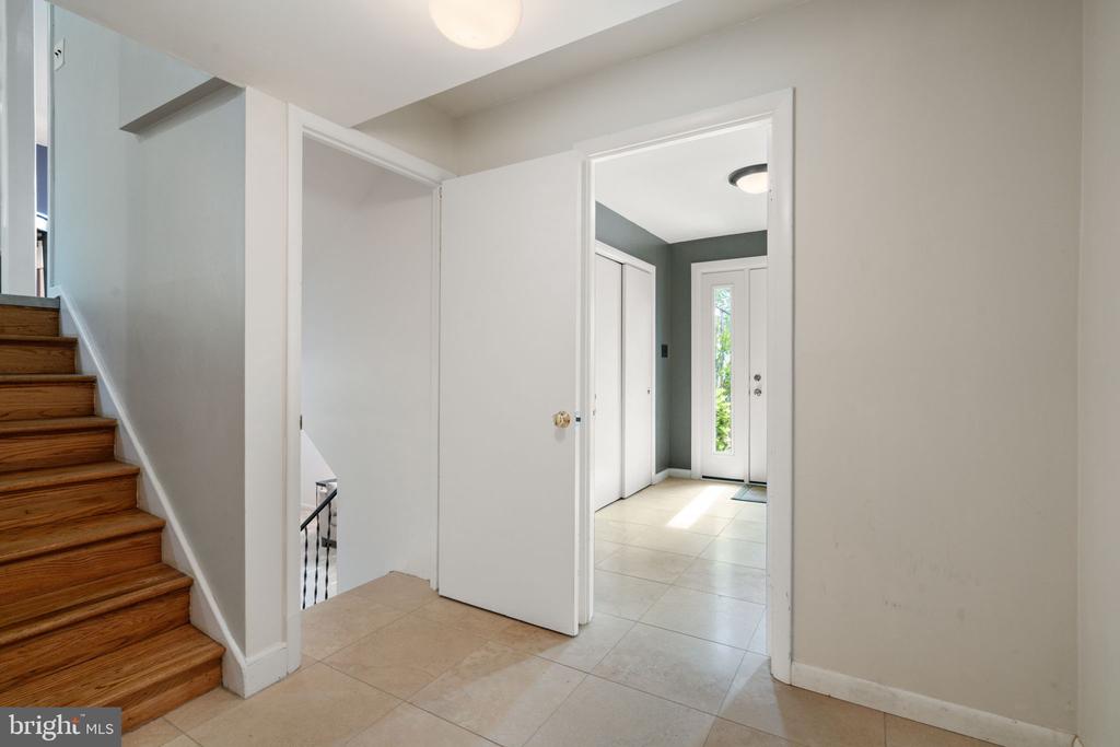 2737 WELCOME DRIVE