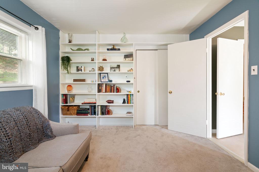 2737 WELCOME DRIVE