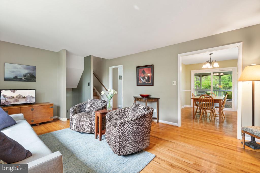 2737 WELCOME DRIVE