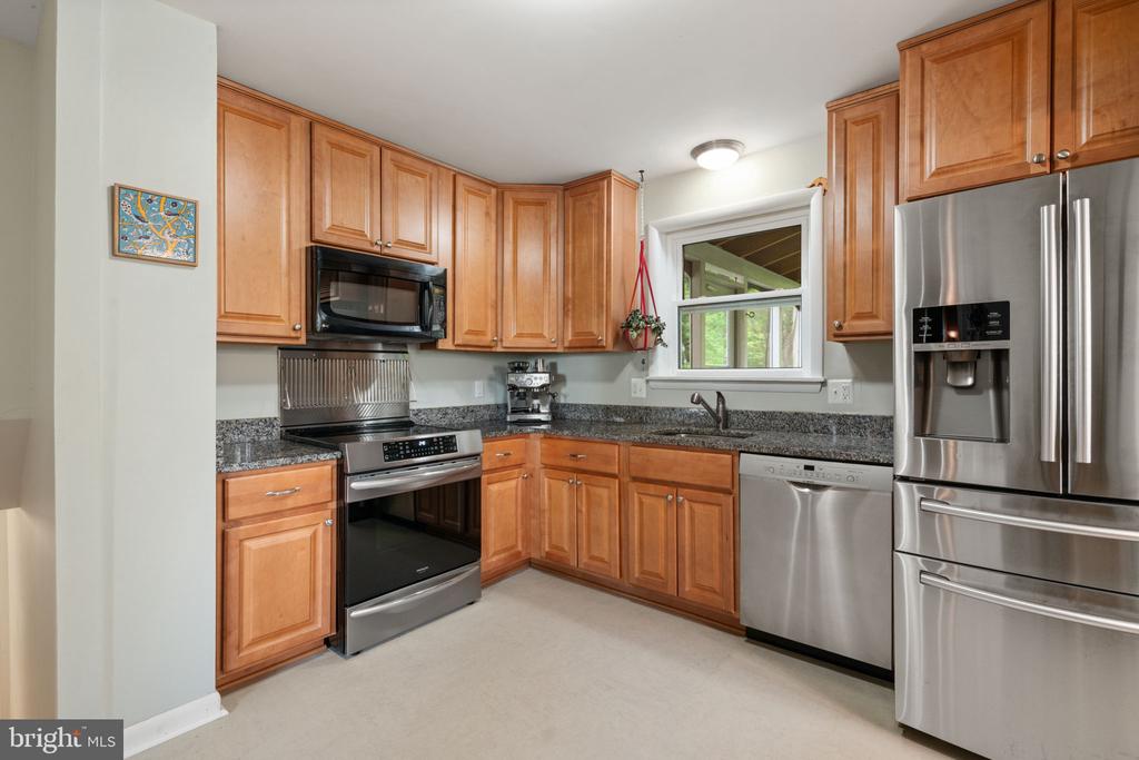 2737 WELCOME DRIVE