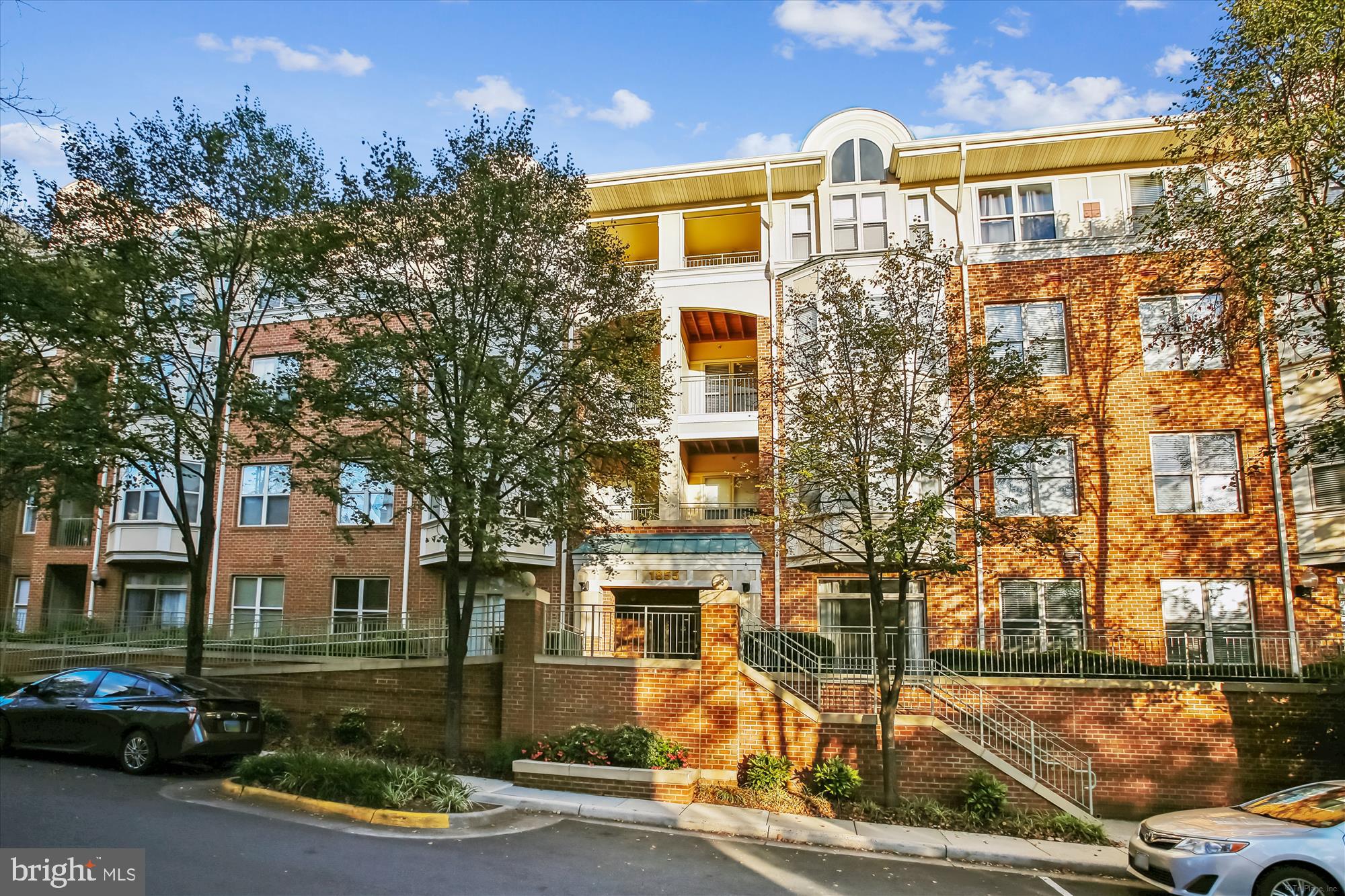 1855 STRATFORD PARK PLACE 312