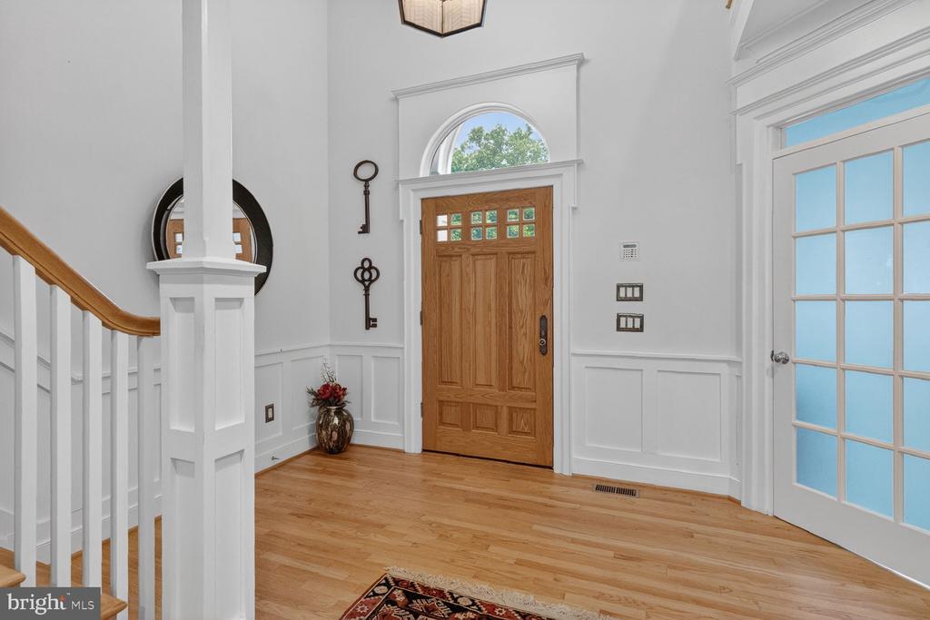 303 TALAHI ROAD SE