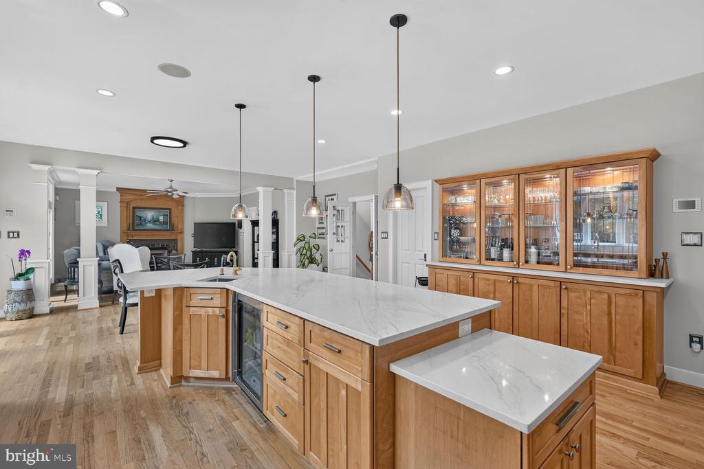303 TALAHI ROAD SE