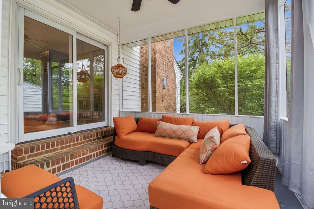 6409 OLD DOMINION DRIVE
