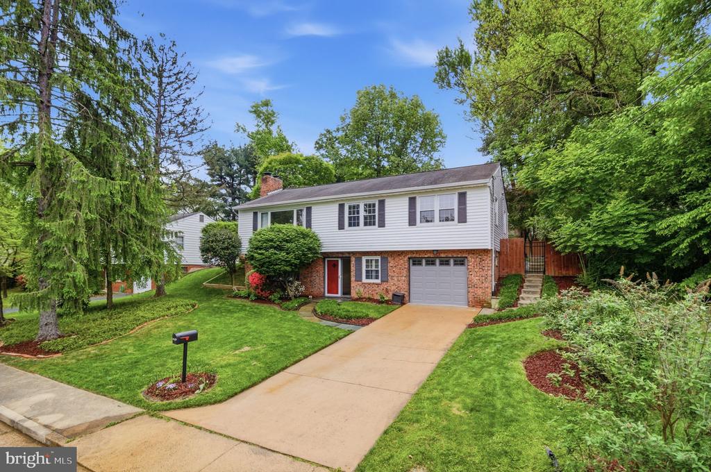 6409 OLD DOMINION DRIVE