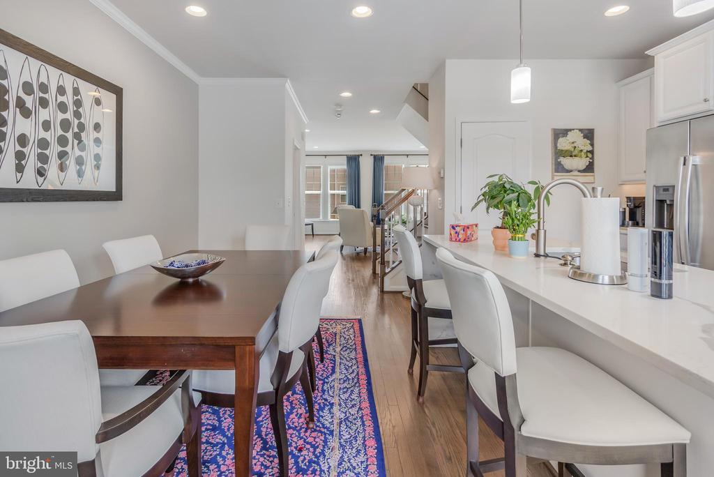 43284 NOVI TERRACE