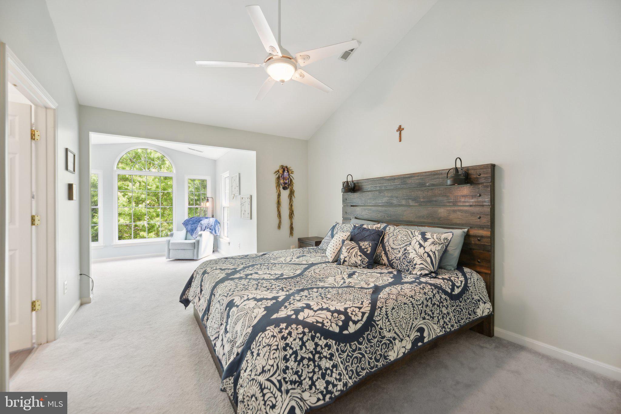8905 STABLE FOREST PLACE
