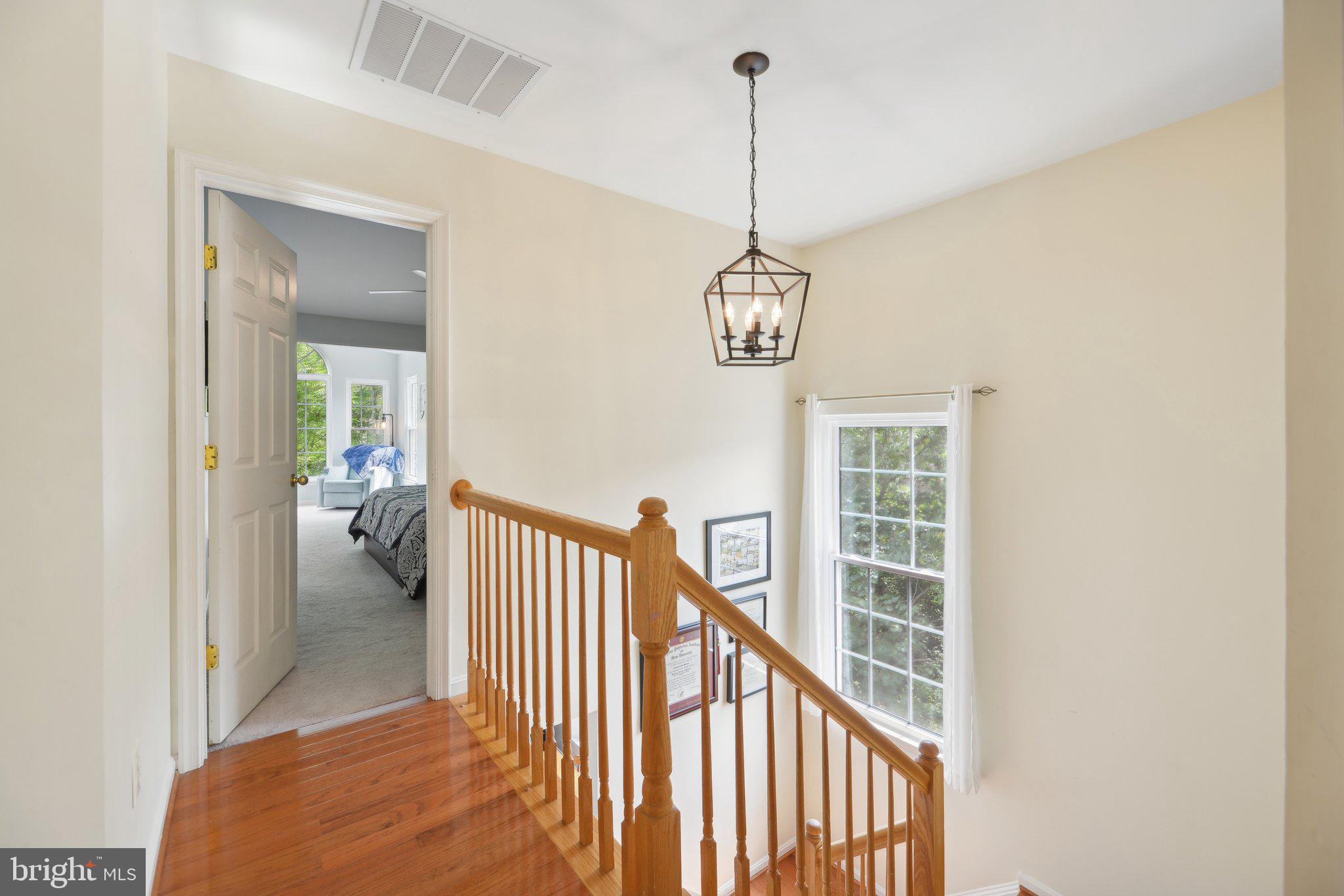 8905 STABLE FOREST PLACE