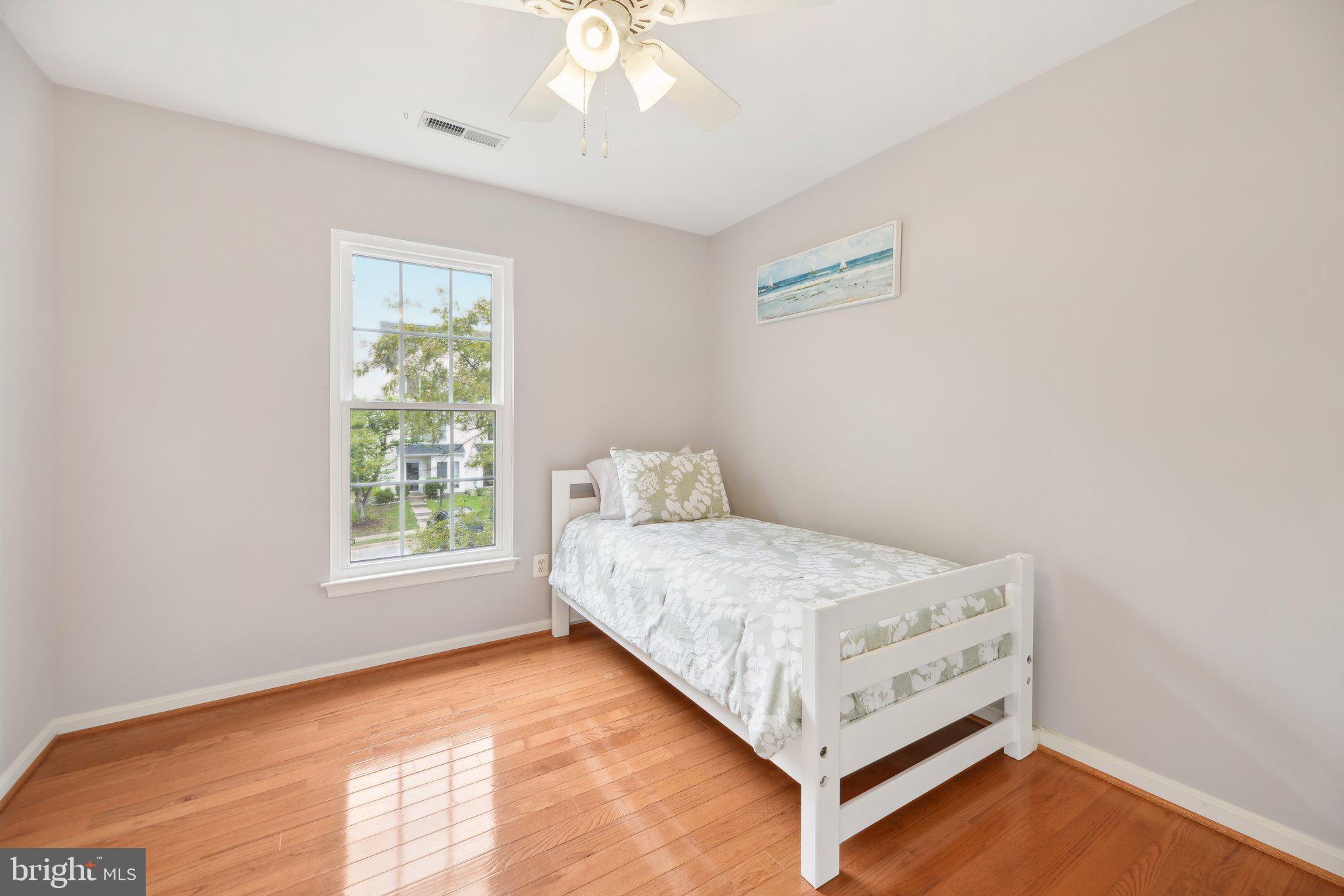8905 STABLE FOREST PLACE