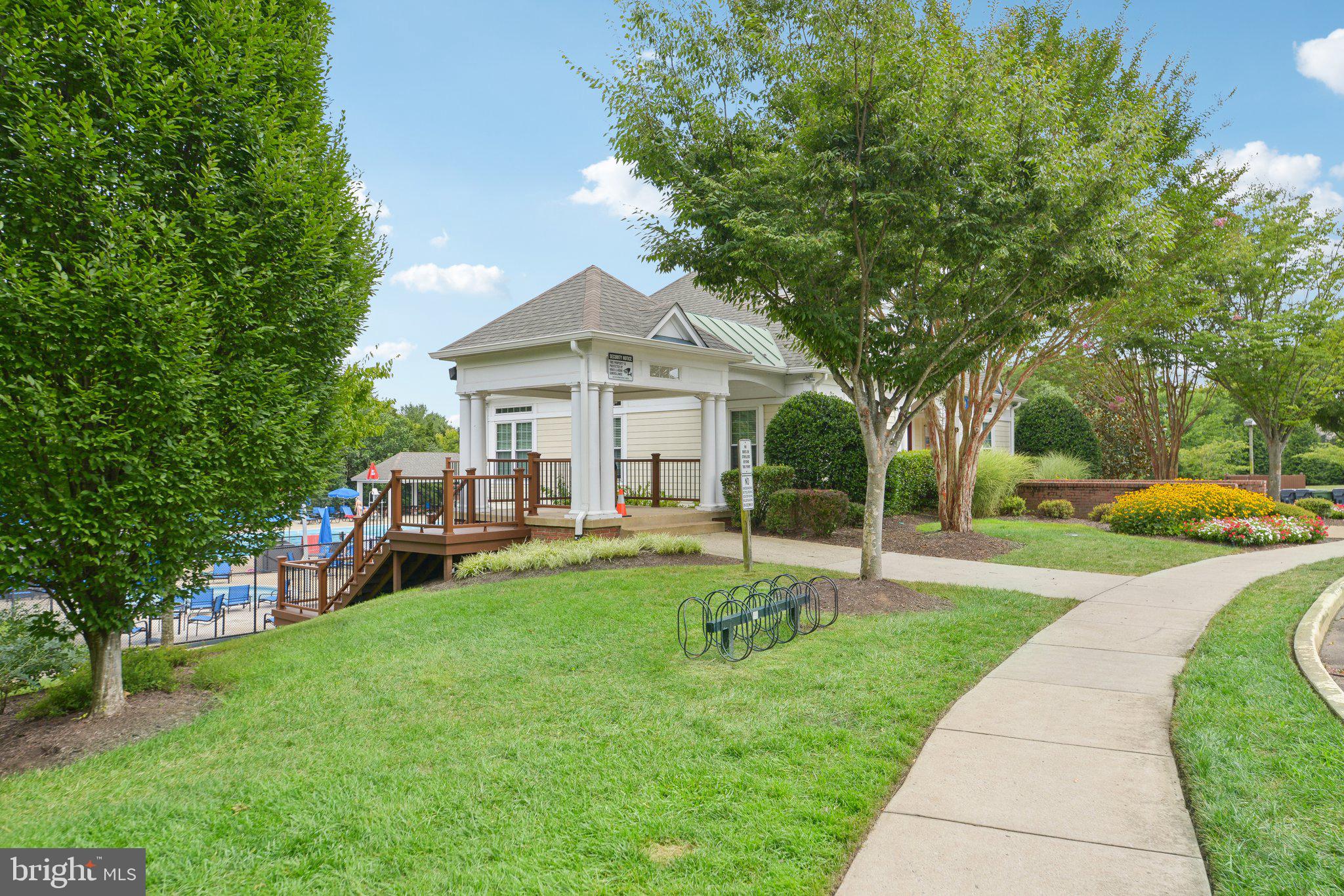 8905 STABLE FOREST PLACE