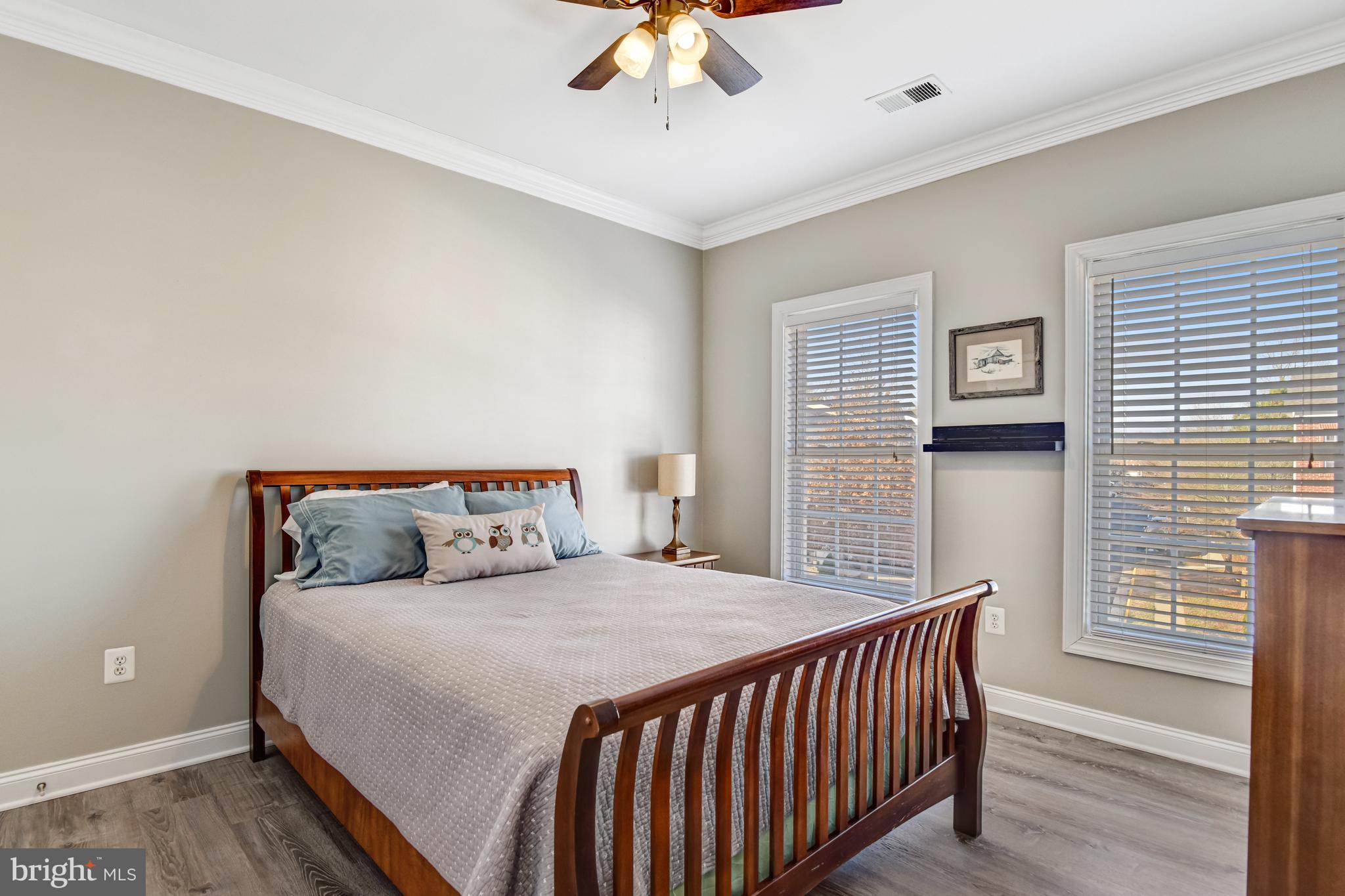 6899 BOOTHE LANE