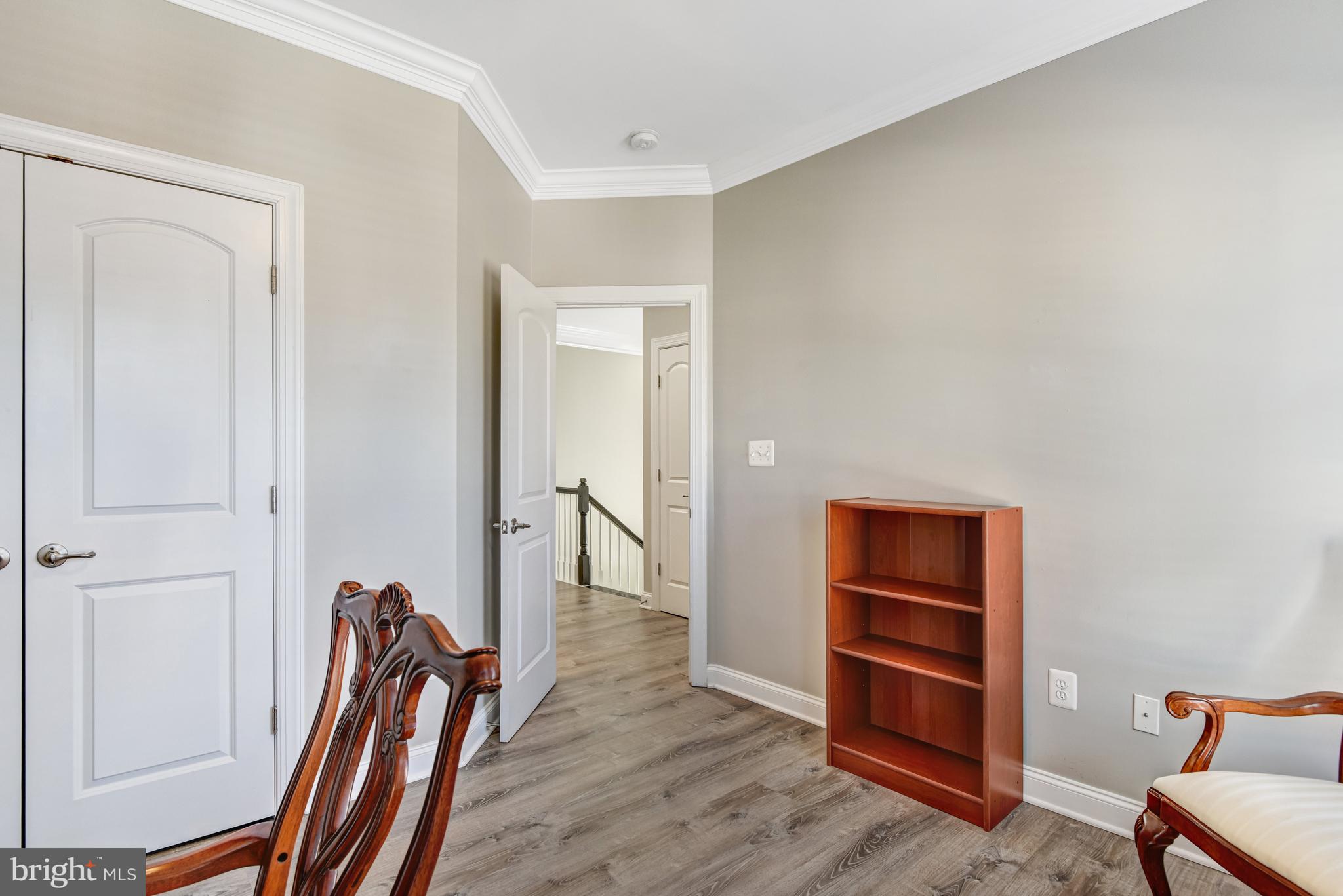 6899 BOOTHE LANE
