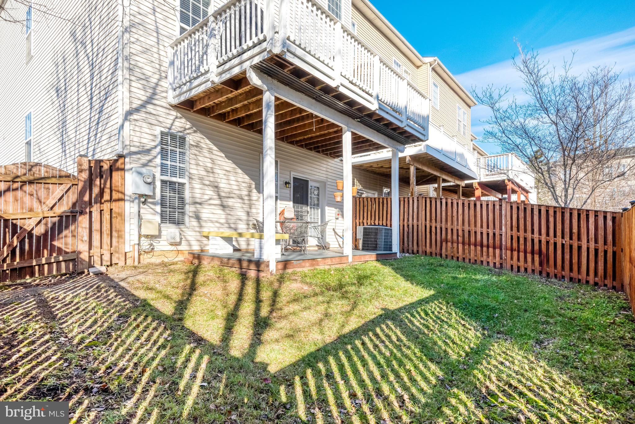 6899 BOOTHE LANE