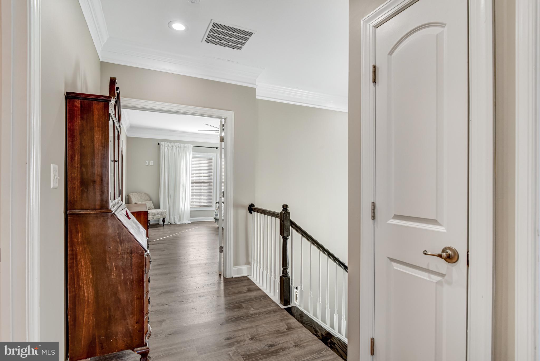 6899 BOOTHE LANE