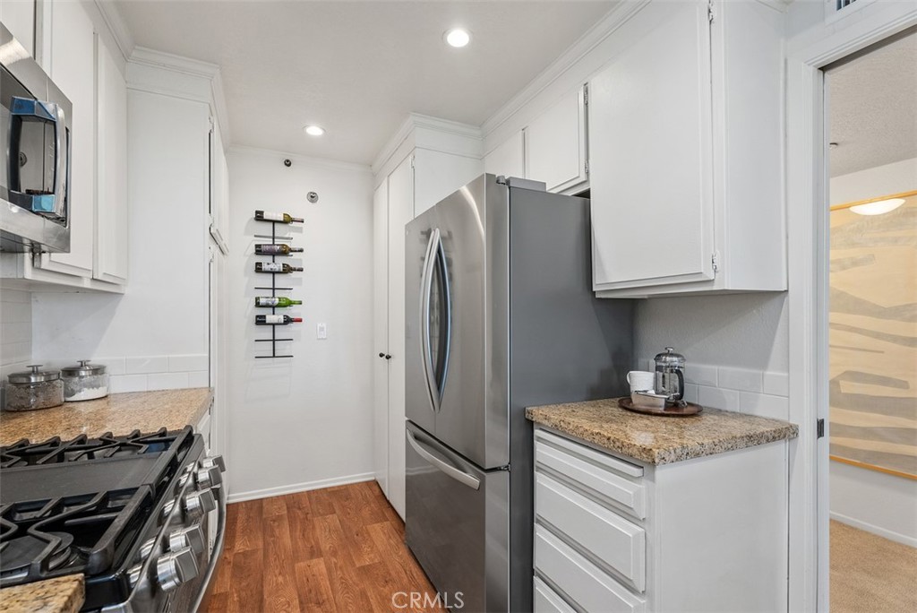 260 Cagney Lane 206