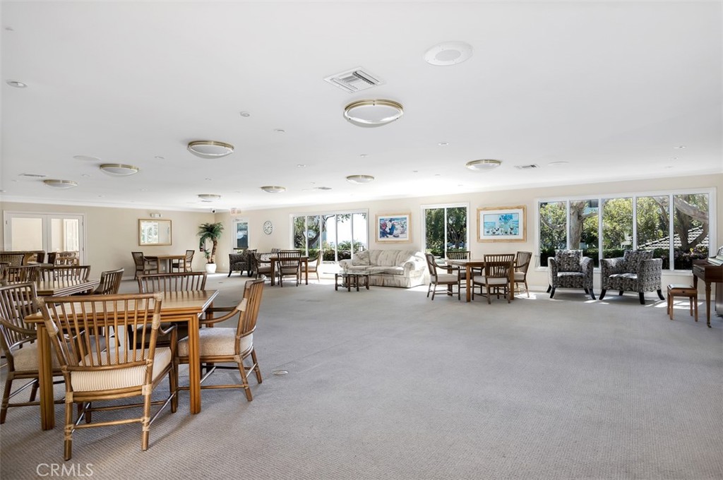 260 Cagney Lane 206