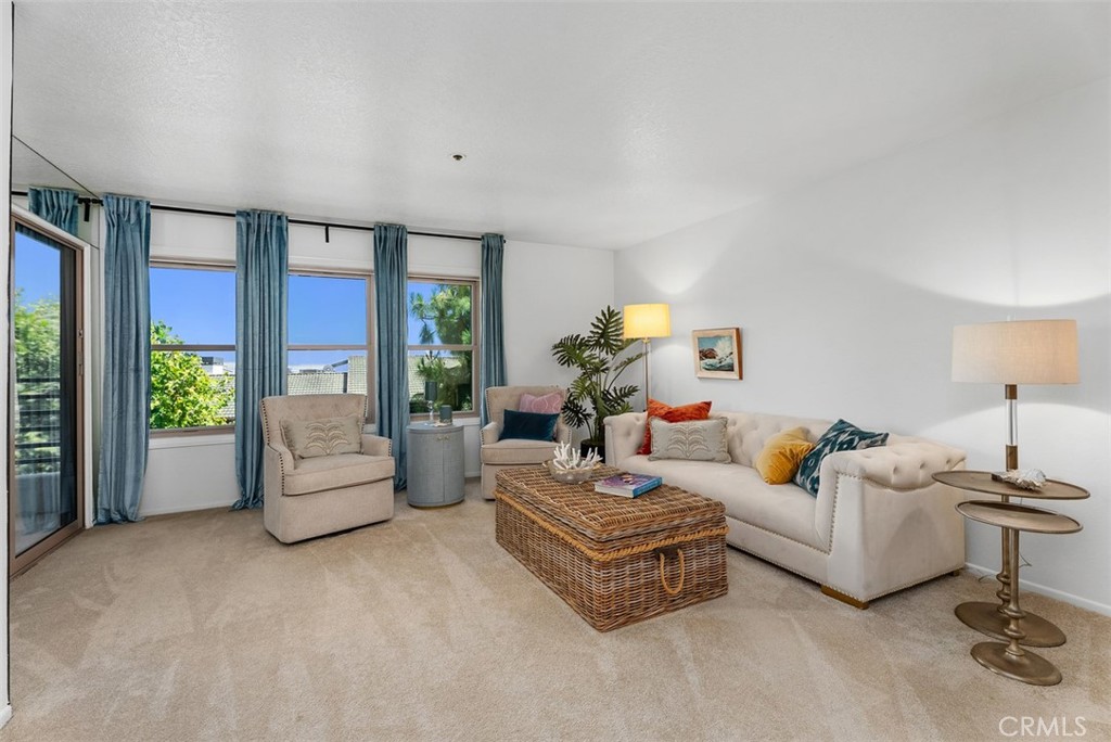 260 Cagney Lane 206