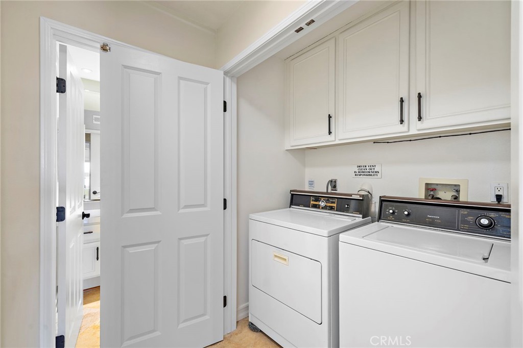 200 Paris Lane 111