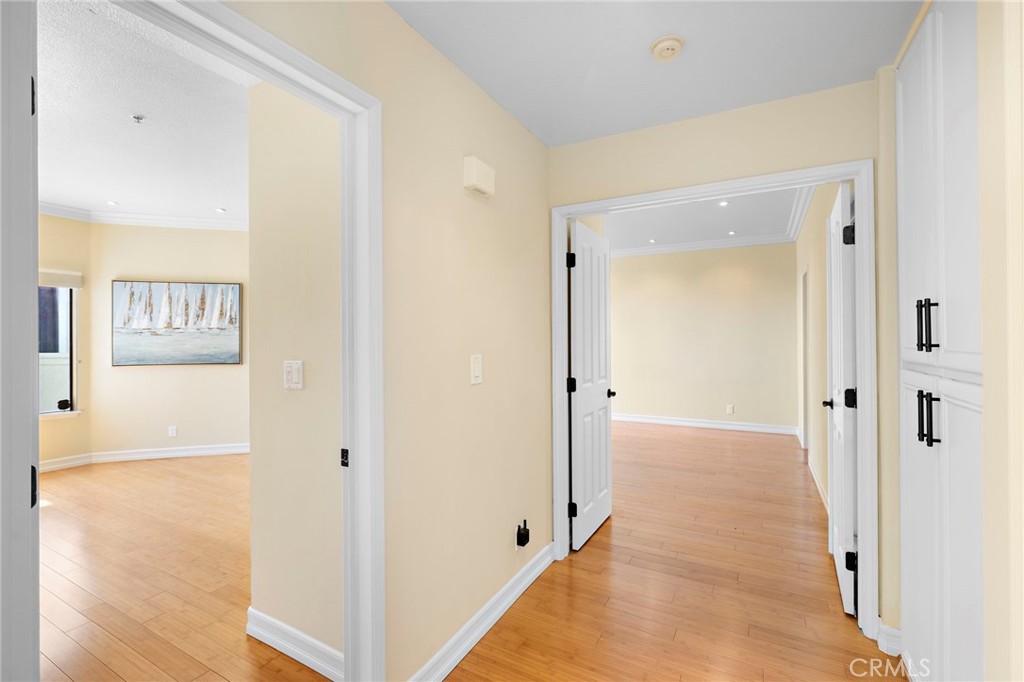 200 Paris Lane 111