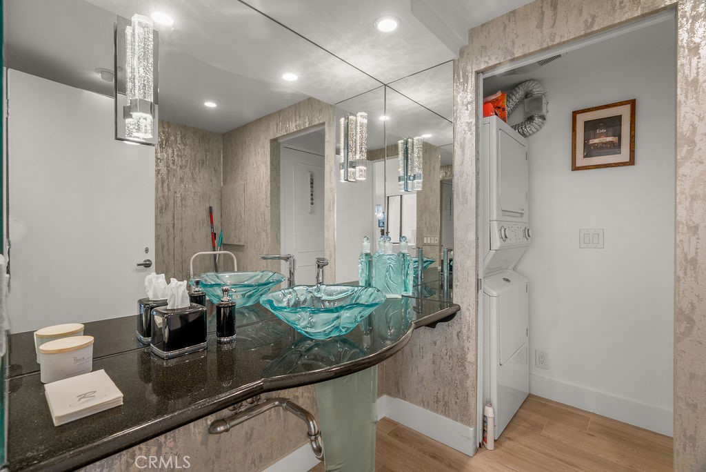 601 Lido Park Drive 1D