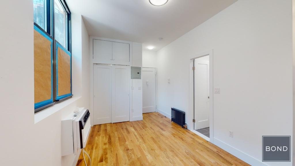 37.5 Bedford Street 1B