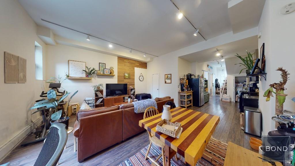 71 Grand Street 1