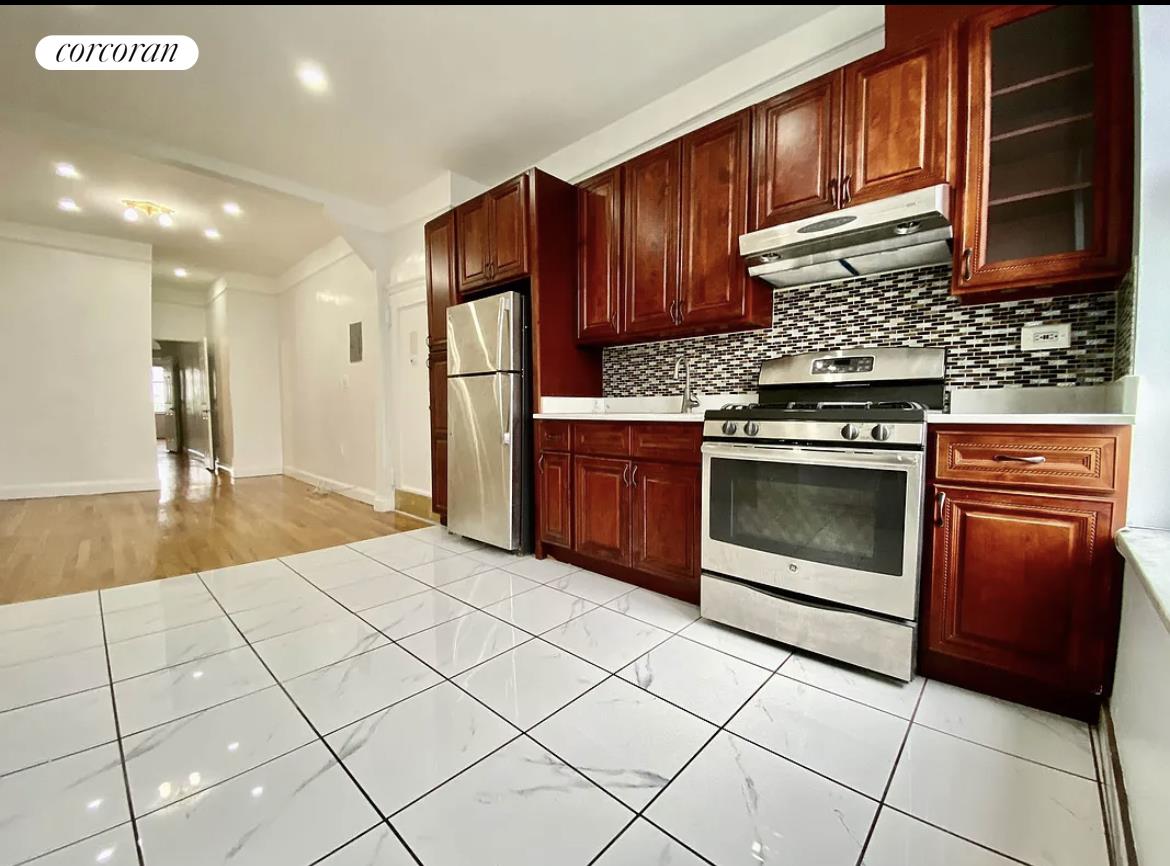 842 BUSHWICK Avenue 4L