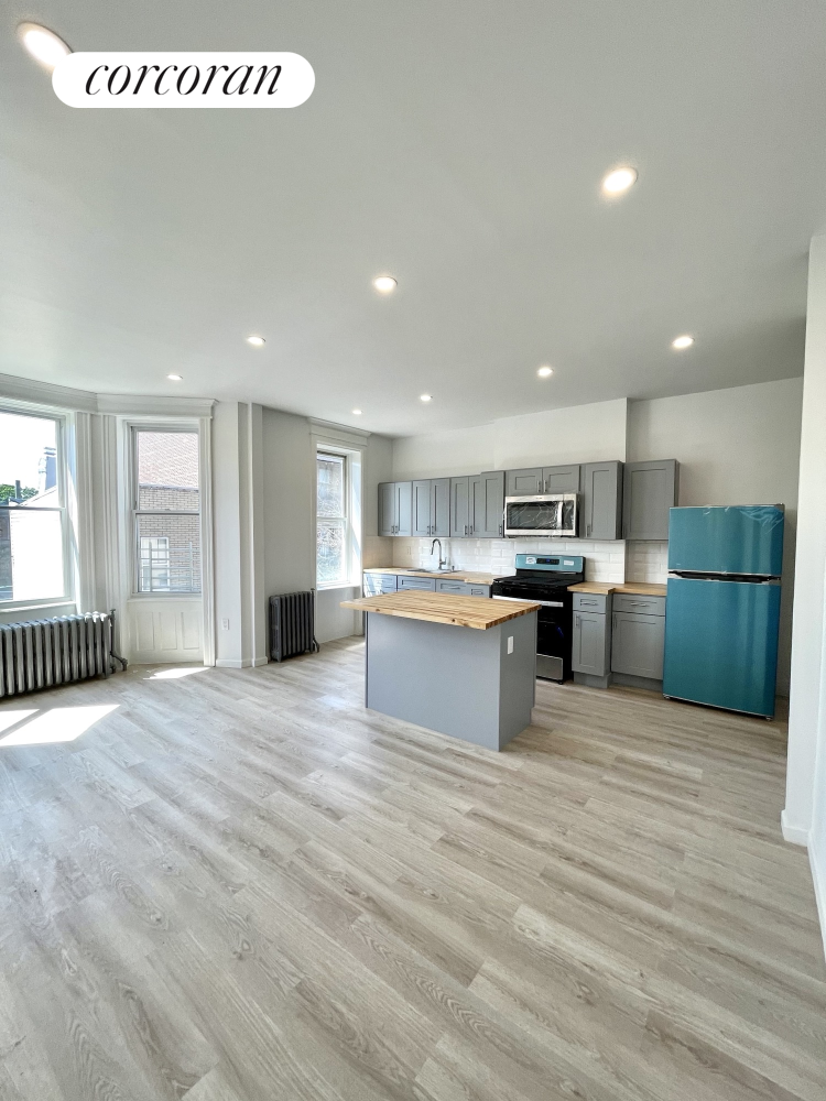60-36 68TH Road 2