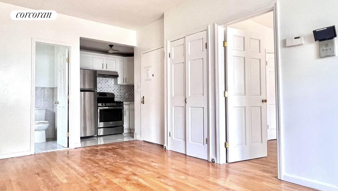 6 STANHOPE Street 2F