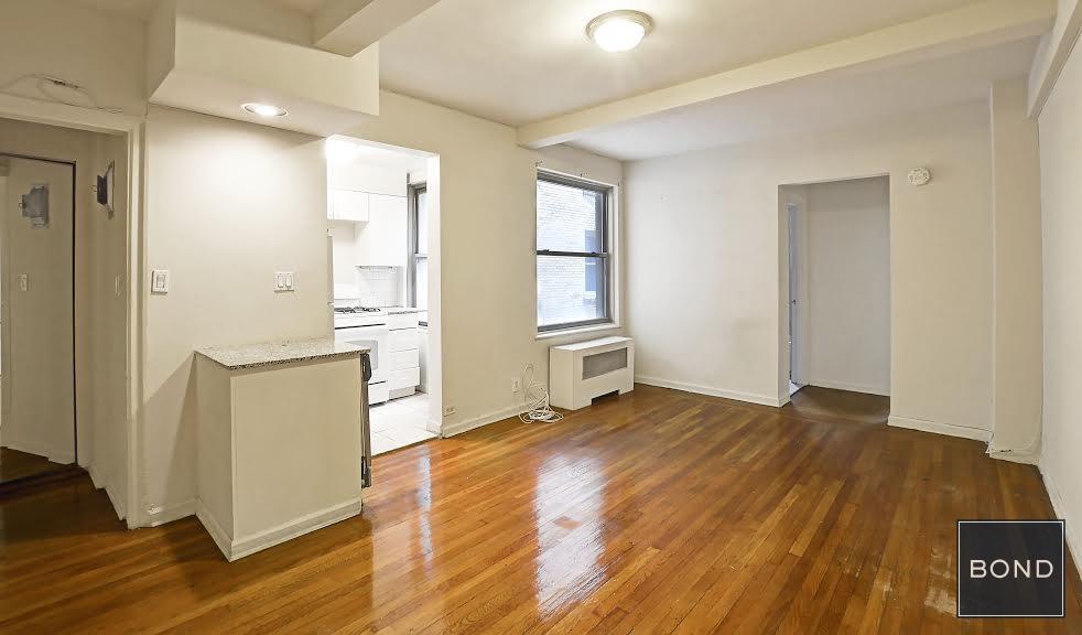 301 E 38th Street 4I