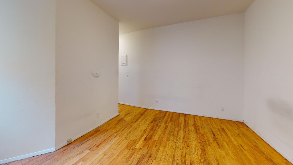 324 E 91st Street 15