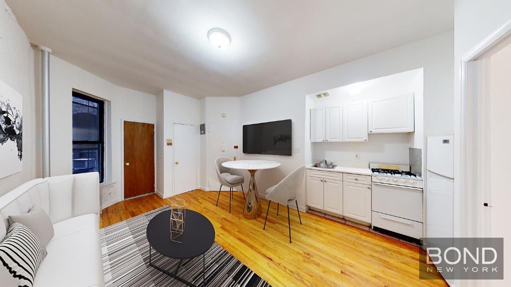 334 E 93rd Street 10