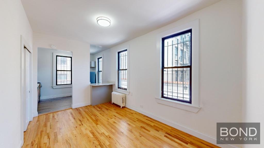 325 W 77th Street 10E