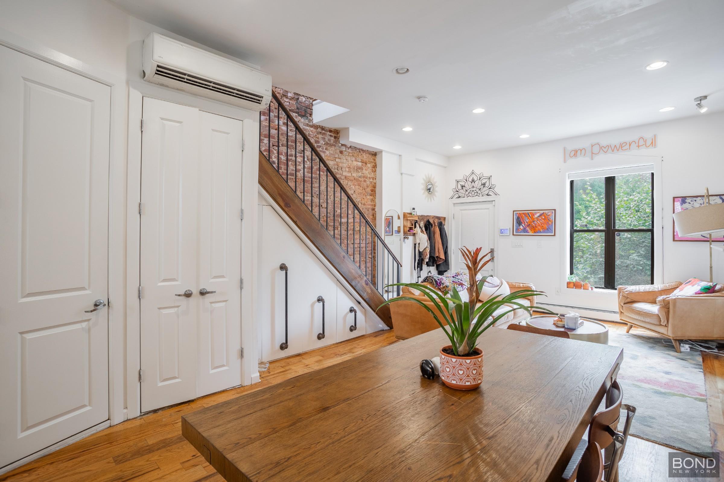 403 Monroe Street 2