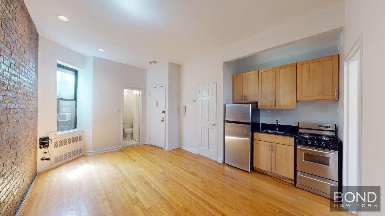 332 E 93rd Street 4A
