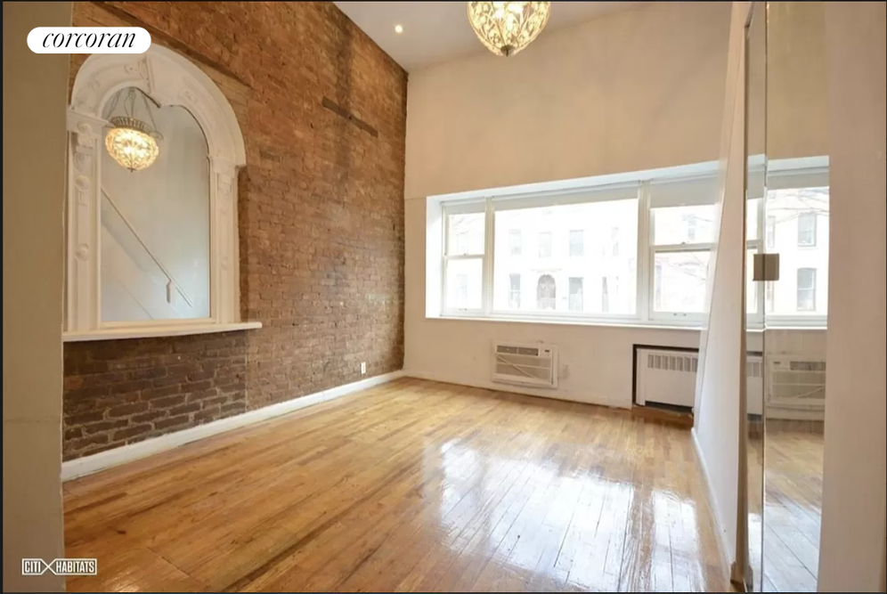 54 S OXFORD Street 2A