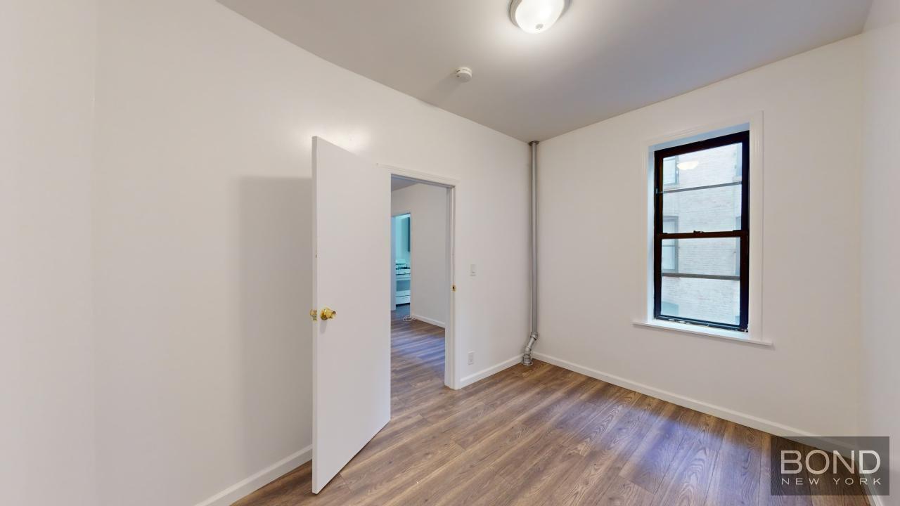 360 S 1st Street 11