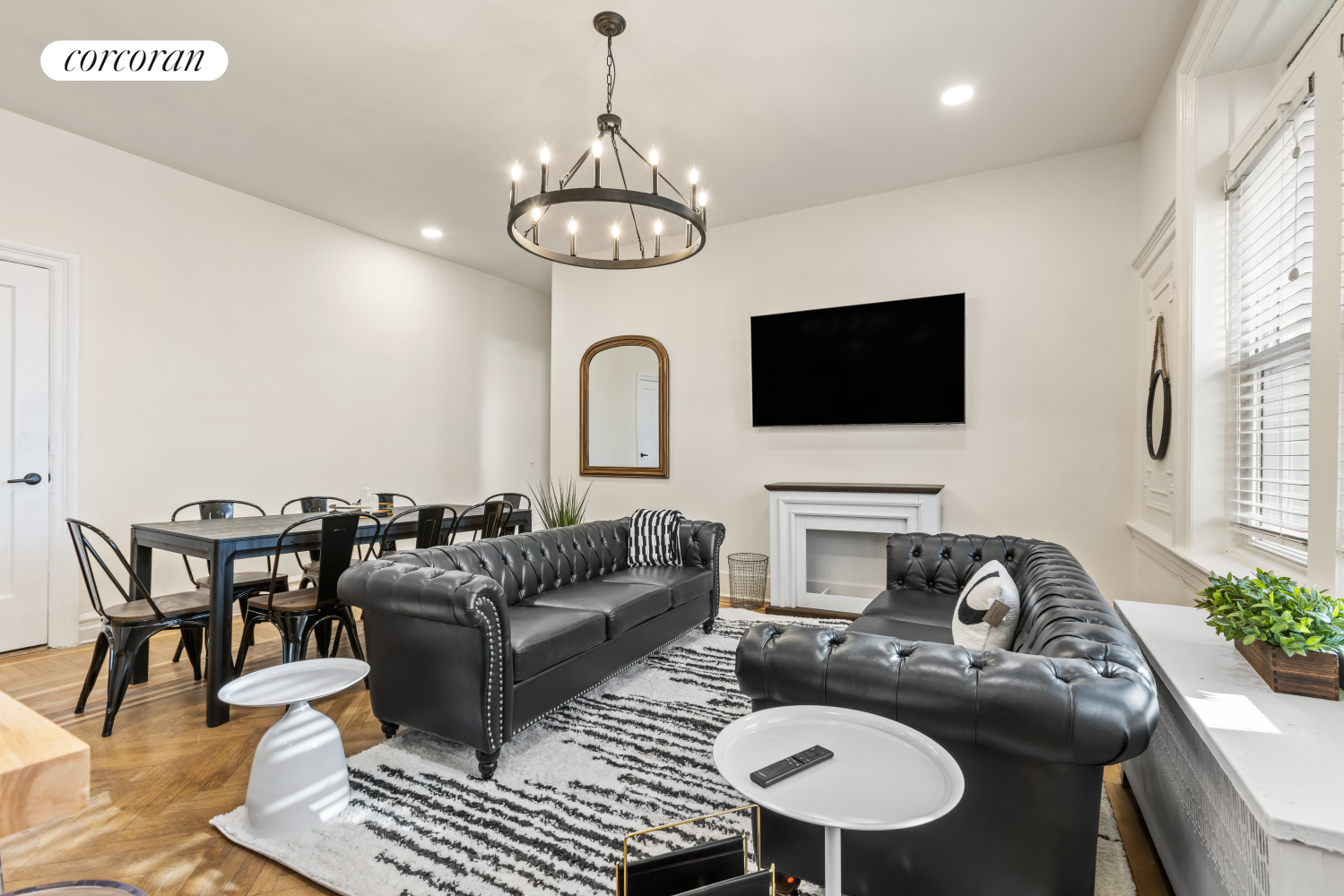 279 BUFFALO Avenue 1