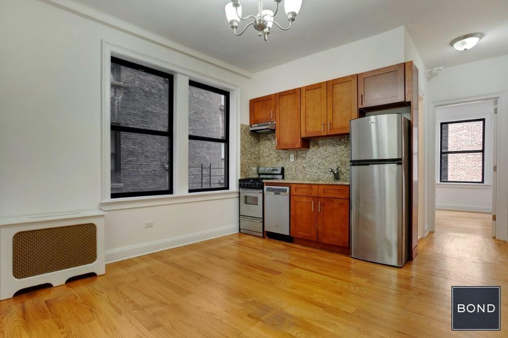 245 W 51st Street 712