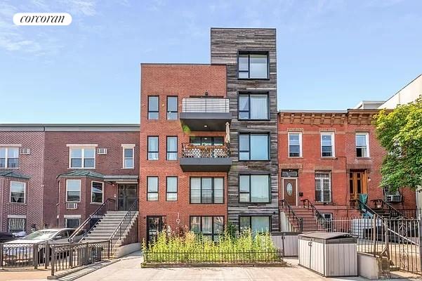 194 LEXINGTON Avenue 7