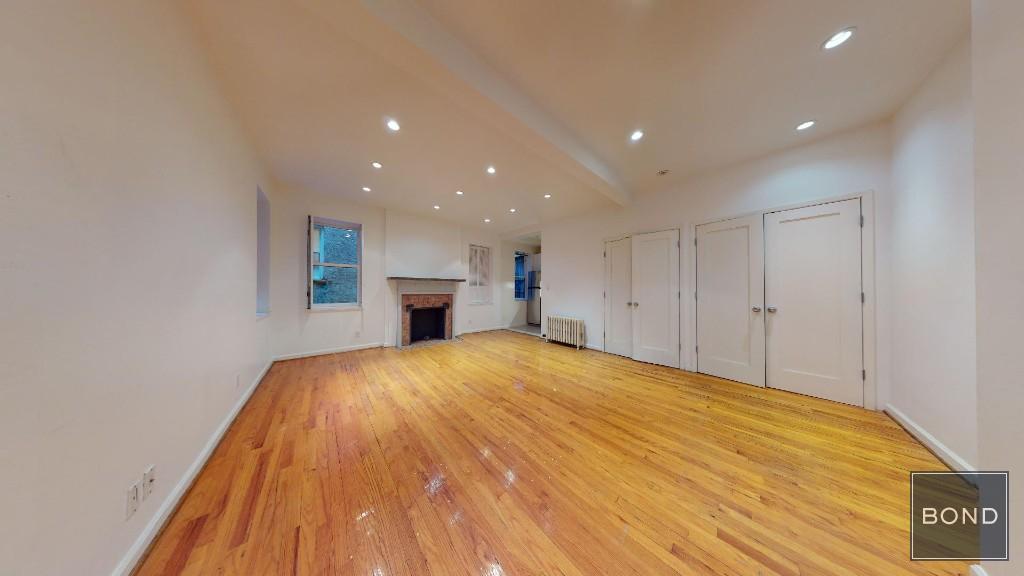 227 Riverside Drive 3A