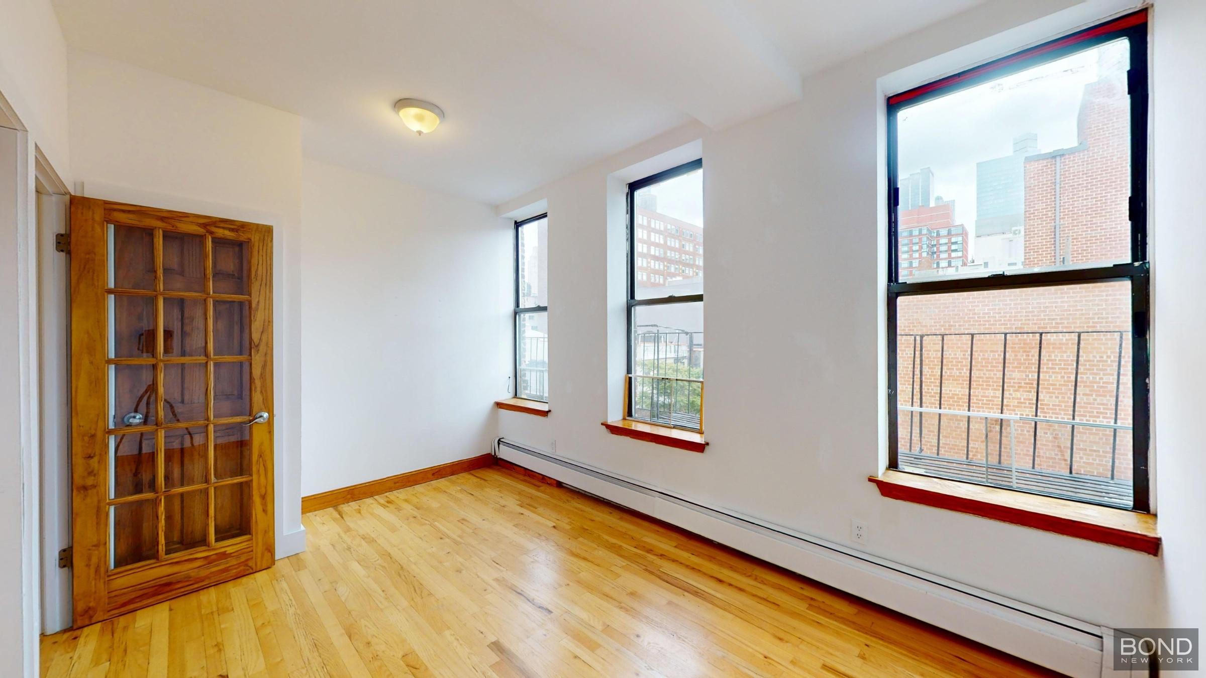 814 10th Avenue 7B