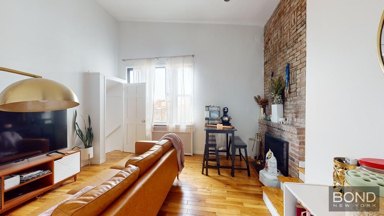 46 W 85th Street 4B