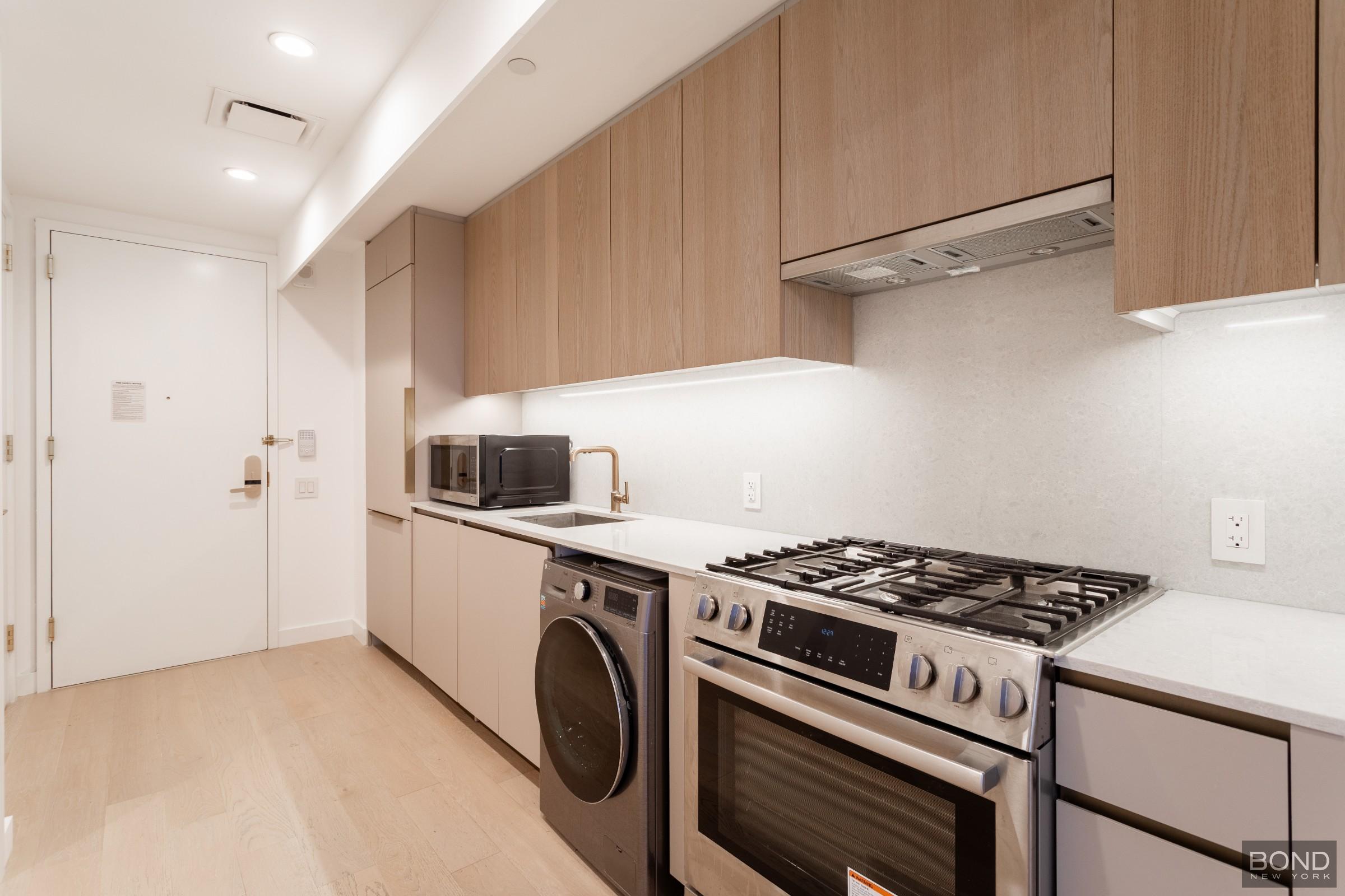 3 Court Square 518