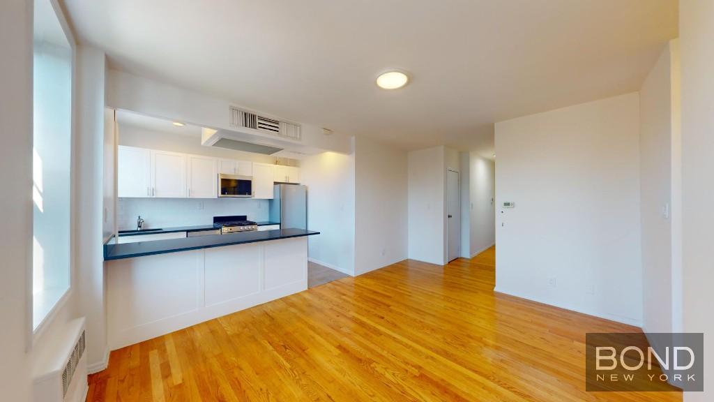 240 Waverly Place 65